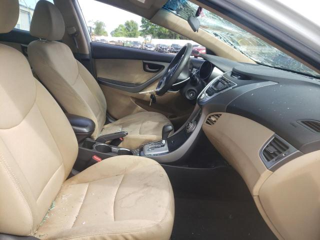 Photo 5 from auction – 2012 HYUNDAI ELANTRA GL with VIN 5NPDH4AE2CH079657