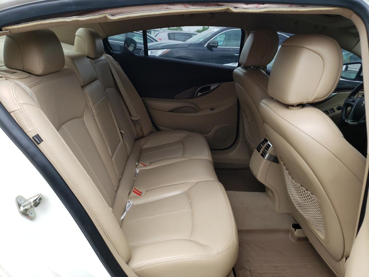 Photo 6 from auction – 2010 BUICK LACROSSE C with VIN 1G4GE5GVXAF223834