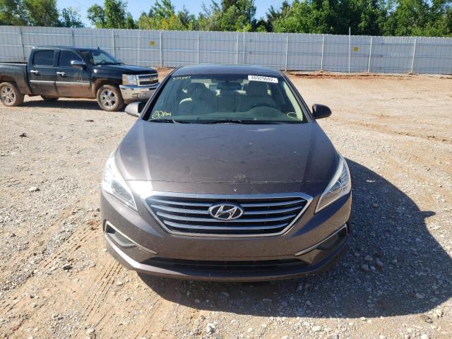 Photo 9 from auction – 2016 HYUNDAI SONATA SE with VIN 5NPE24AF1GH379887