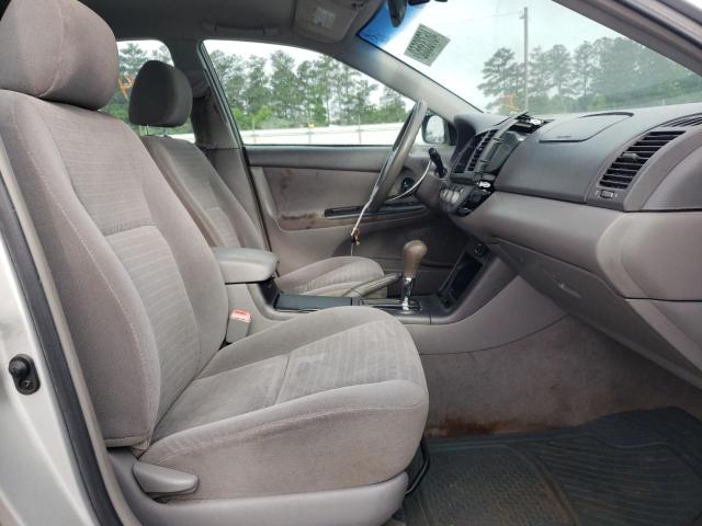 Photo 5 from auction – 2005 TOYOTA CAMRY LE with VIN 4T1BE32K55U987202
