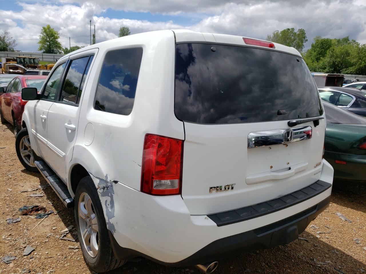Photo 3 from auction – 2013 HONDA PILOT EXL with VIN 5FNYF4H51DB053239