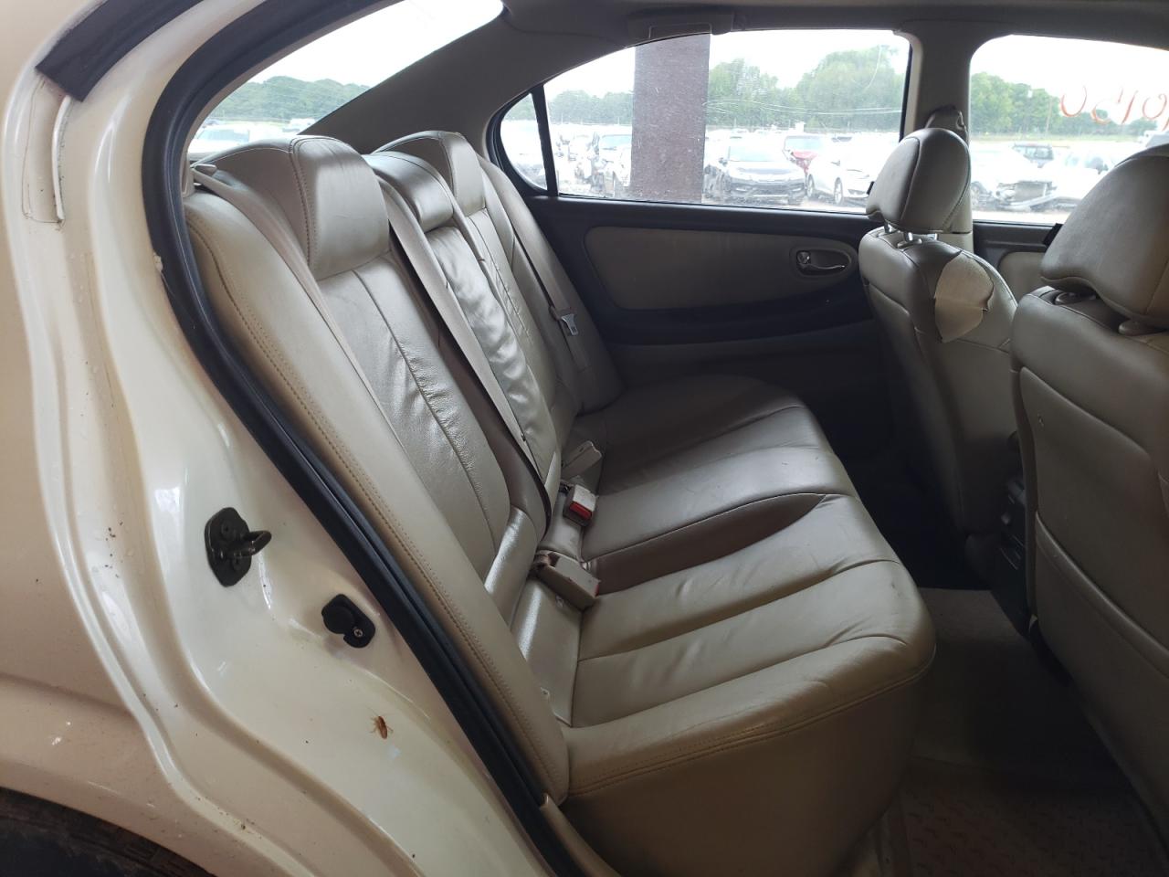 Photo 6 from auction – 2001 NISSAN MAXIMA GXE with VIN JN1CA31A91T305423