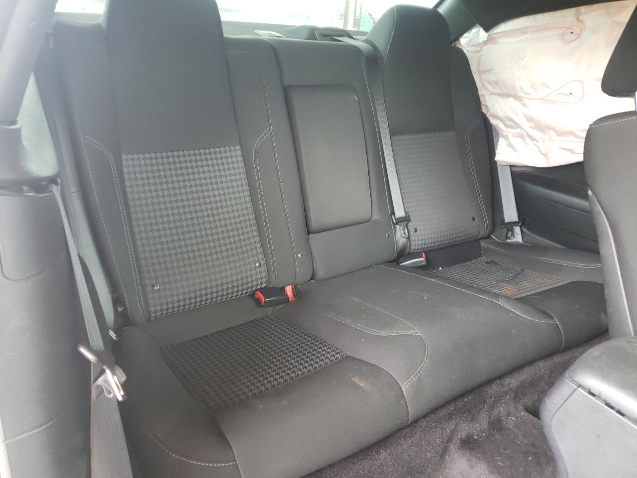 Photo 6 from auction – 2016 DODGE CHALLENGER with VIN 2C3CDZAGXGH203019