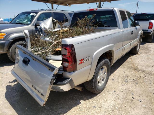 Zdjęcie 4 z aukcji – 2004 CHEVROLET SILVERADO z VIN 2GCEK19T241402583