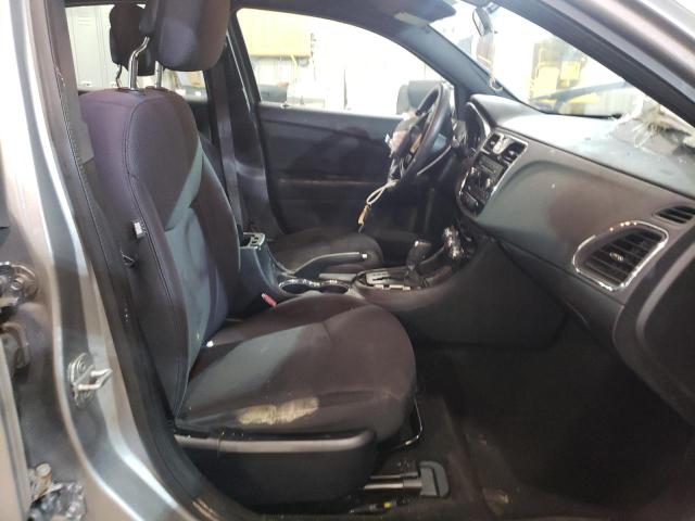 Photo 5 from auction – 2013 CHRYSLER 200 LX with VIN 1C3CCBAB7DN705536
