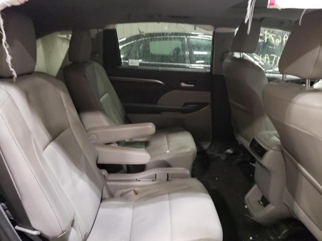 Photo 6 from auction – 2016 TOYOTA HIGHLANDER with VIN 5TDDKRFH4GS268232