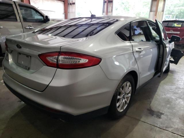 Photo 4 from auction – 2016 FORD FUSION S with VIN 3FA6P0G73GR338565