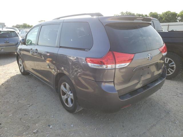 Photo 3 from auction – 2014 TOYOTA SIENNA LE with VIN 5TDKK3DC4ES455009