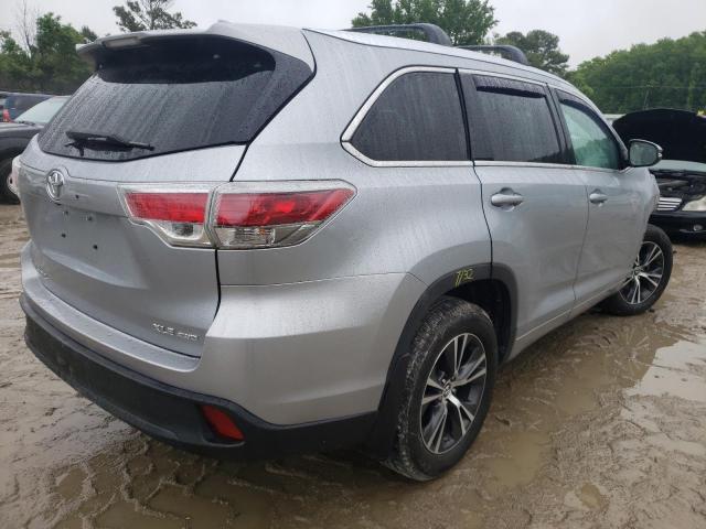 Photo 4 from auction – 2016 TOYOTA HIGHLANDER with VIN 5TDJKRFH2GS283833