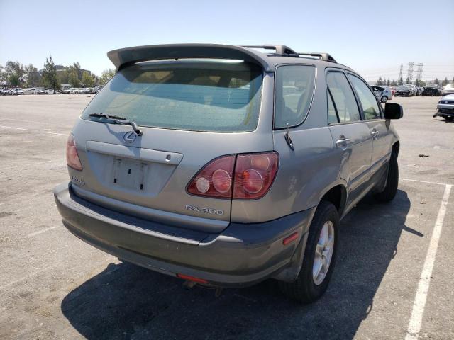 Photo 7 from auction – 2000 LEXUS RX 300 with VIN JT6HF10U4Y0148553