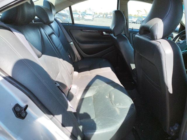 Photo 6 from auction – 2004 VOLVO S60 with VIN YV1RS64A942327427