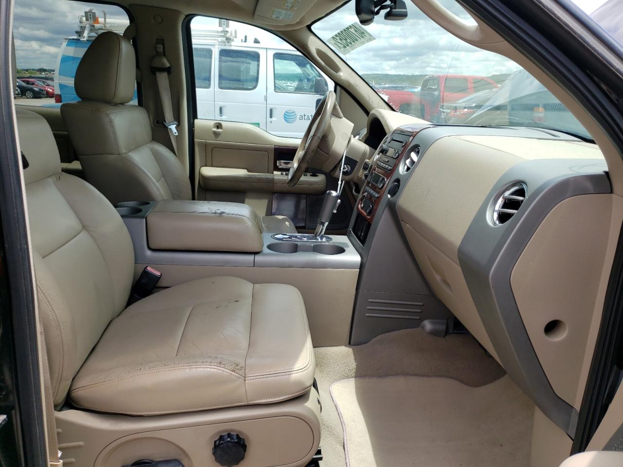Photo 5 from auction – 2007 FORD F150 SUPER with VIN 1FTPW12V97KA78982