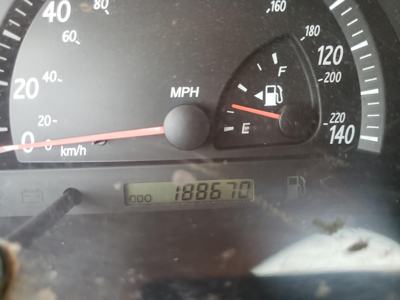Photo 8 from auction – 2002 TOYOTA CAMRY LE with VIN 4T1BE32K22U544730