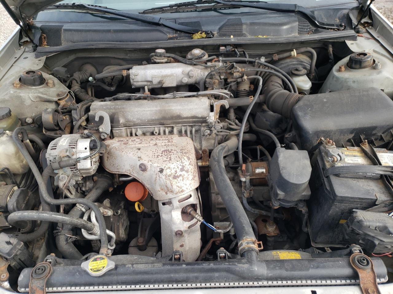 Photo 12 from auction – 2001 TOYOTA CAMRY CE with VIN 4T1BG22K41U022572