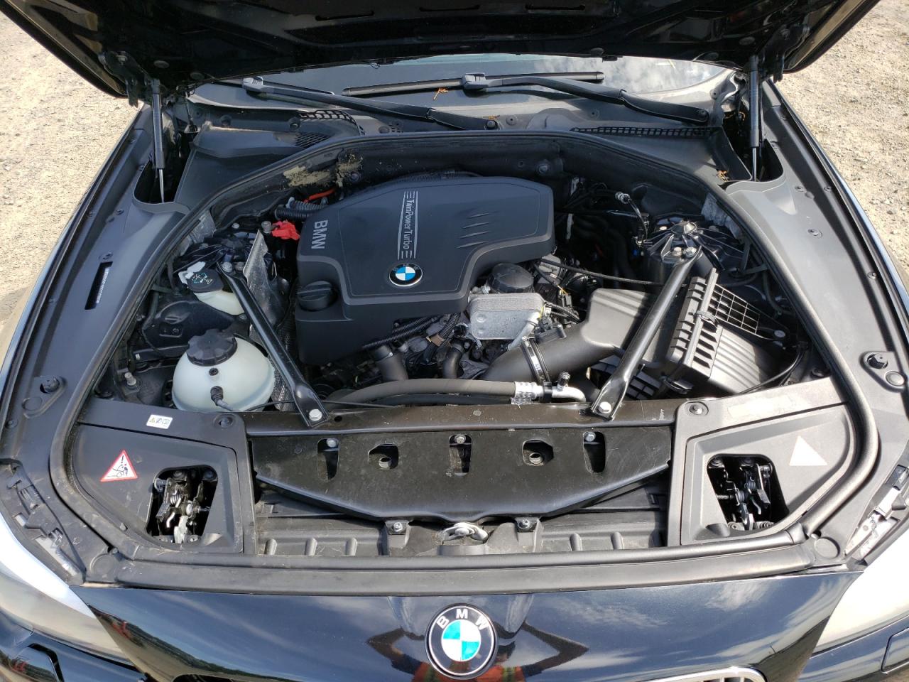 Photo 7 from auction – 2013 BMW 528 XI with VIN WBAXH5C59DD112108