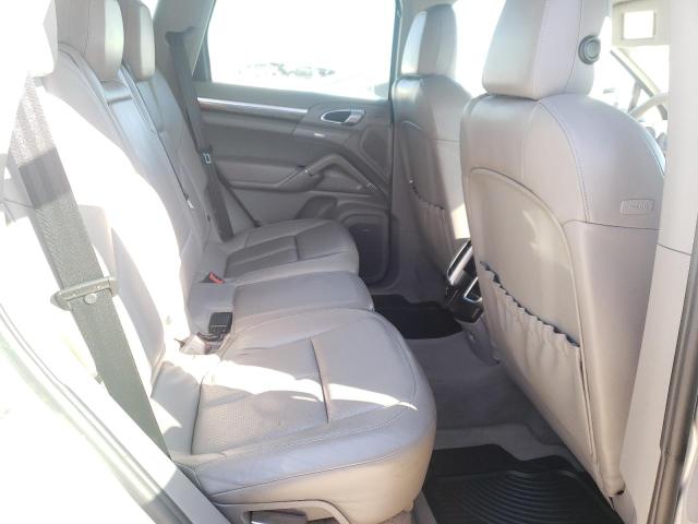 Photo 6 from auction – 2011 PORSCHE CAYENNE S with VIN WP1AB2A26BLA51075