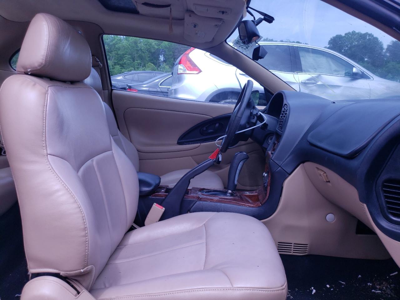 Photo 5 from auction – 2000 CHRYSLER SEBRING LX with VIN 4C3AU52N4YE097073