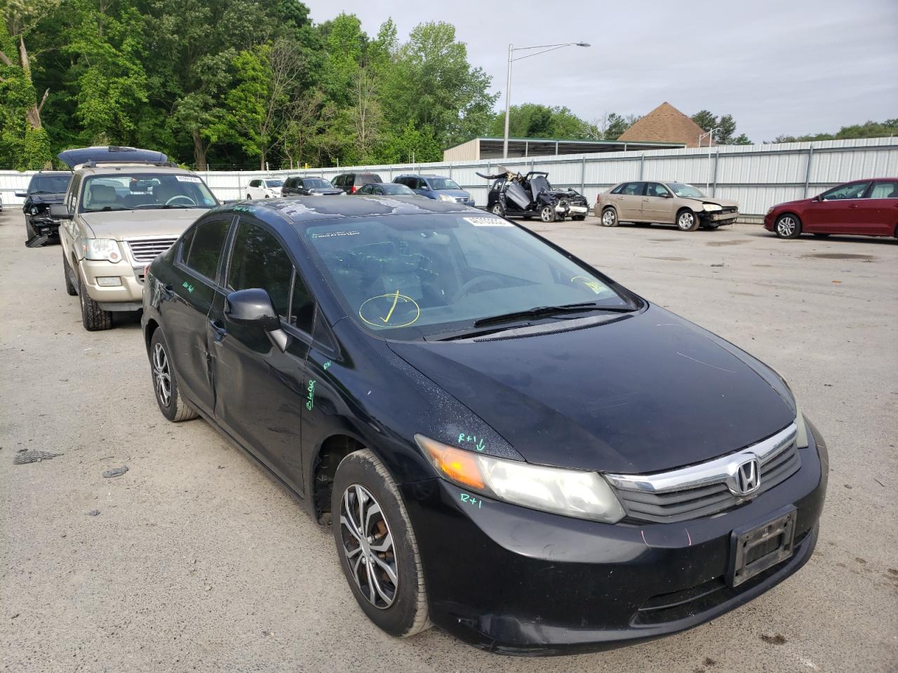 Photo 13 from auction – 2012 HONDA CIVIC LX with VIN 2HGFB2F50CH584243