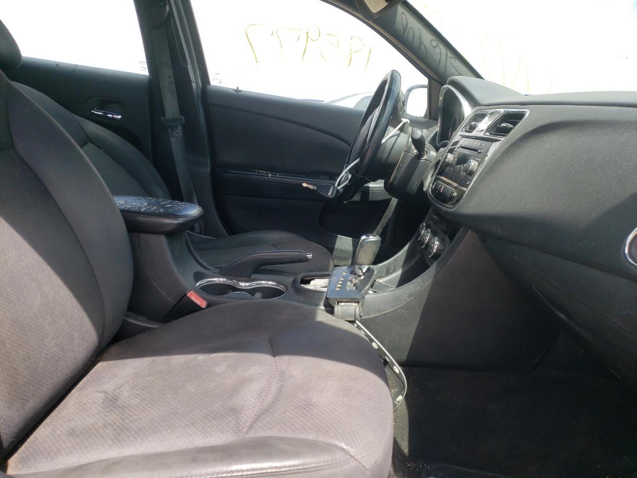 Photo 5 from auction – 2012 CHRYSLER 200 TOURIN with VIN 1C3CCBBG2CN316408