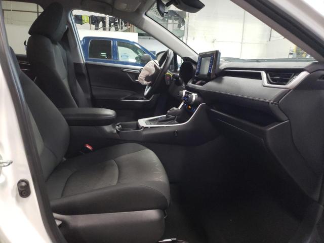 Photo 5 from auction – 2020 TOYOTA RAV4 XLE with VIN 2T3P1RFV9LC129679