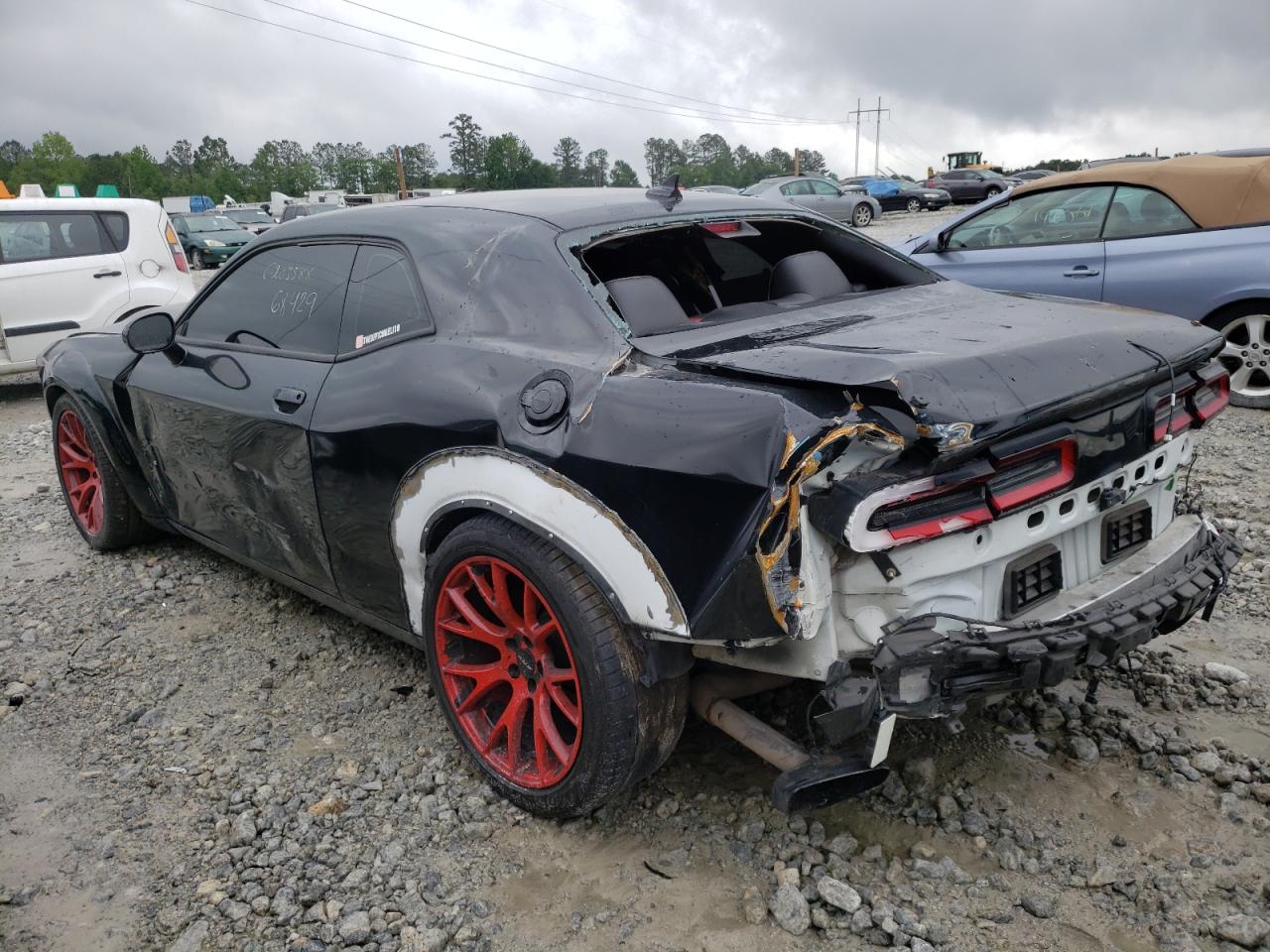Photo 3 from auction – 2016 DODGE CHALLENGER with VIN 2C3CDZC94GH112228