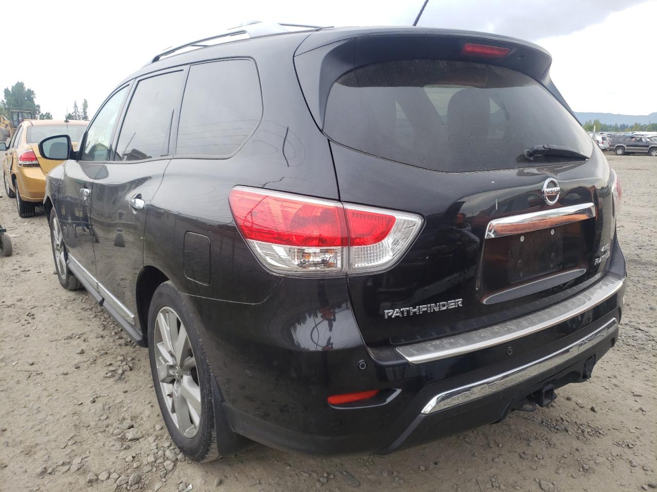Photo 3 from auction – 2015 NISSAN PATHFINDER with VIN 5N1AR2MM2FC678335