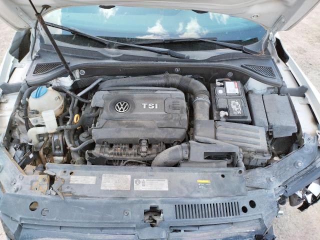 Photo 7 from auction – 2015 VOLKSWAGEN PASSAT S with VIN 1VWAT7A37FC102722