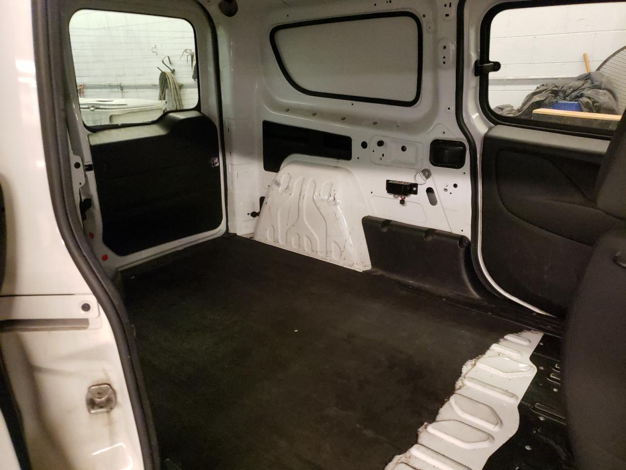 Photo 6 from auction – 2017 RAM PROMASTER with VIN ZFBERFBB7H6G50164