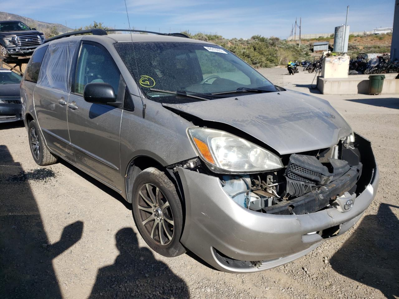 Photo 13 from auction – 2005 TOYOTA SIENNA CE with VIN 5TDZA23C25S306482