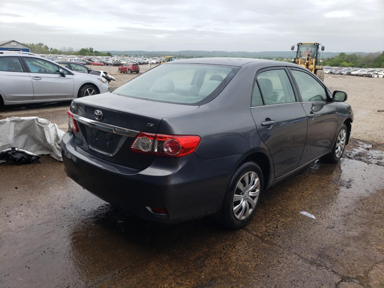Photo 4 from auction – 2013 TOYOTA COROLLA with VIN 2T1BU4EE4DC958336