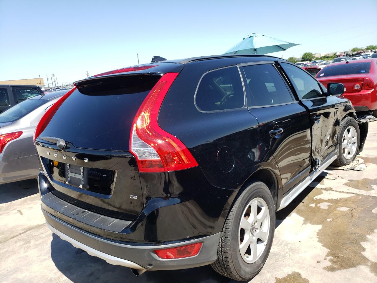 Photo 4 from auction – 2010 VOLVO XC60 3.2 with VIN YV4982DL8A2109258