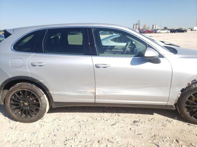 Photo 9 from auction – 2011 PORSCHE CAYENNE S with VIN WP1AB2A26BLA51075