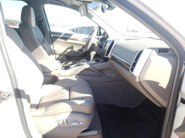 Photo 5 from auction – 2011 PORSCHE CAYENNE S with VIN WP1AB2A26BLA51075