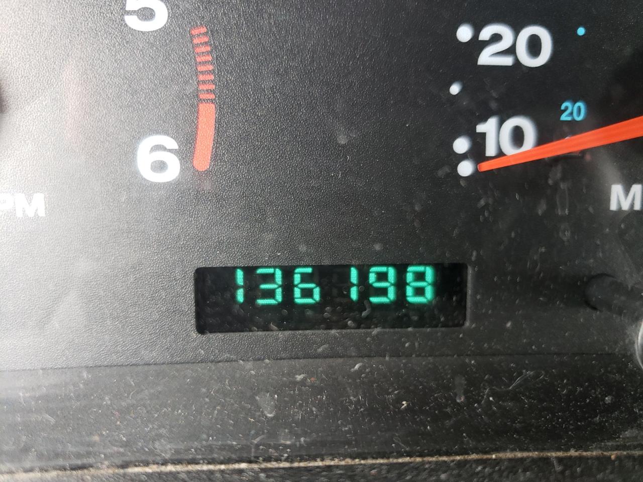 Photo 8 from auction – 2004 JEEP WRANGLER X with VIN 1J4FA39S74P790319