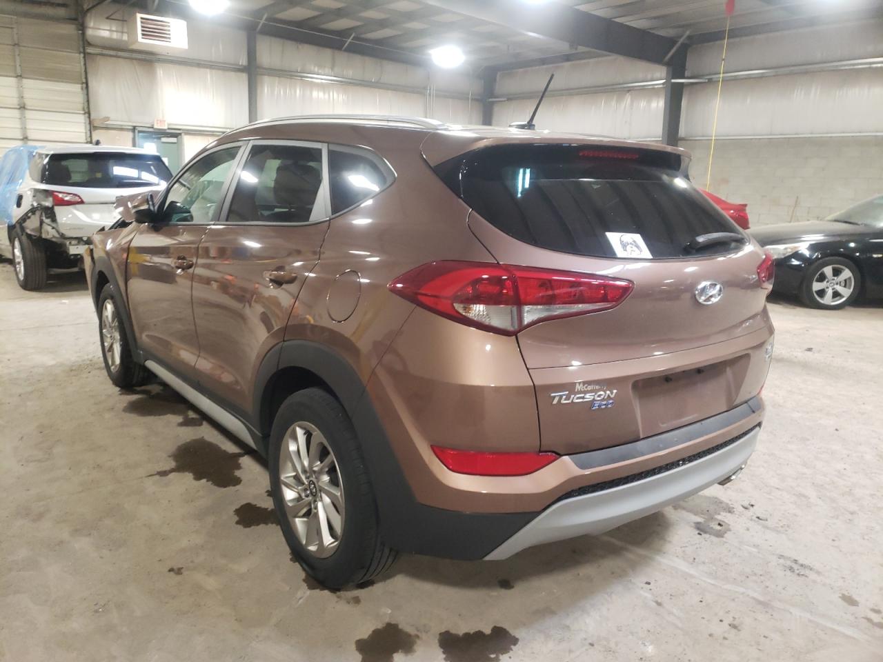 Photo 3 from auction – 2017 HYUNDAI TUCSON LIM with VIN KM8J3CA24HU577949