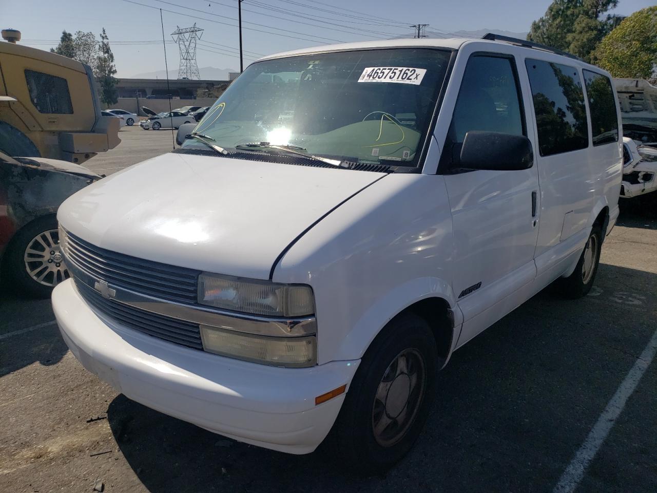 Photo 15 from auction – 1998 CHEVROLET ASTRO with VIN 1GNDM19W7WB107618