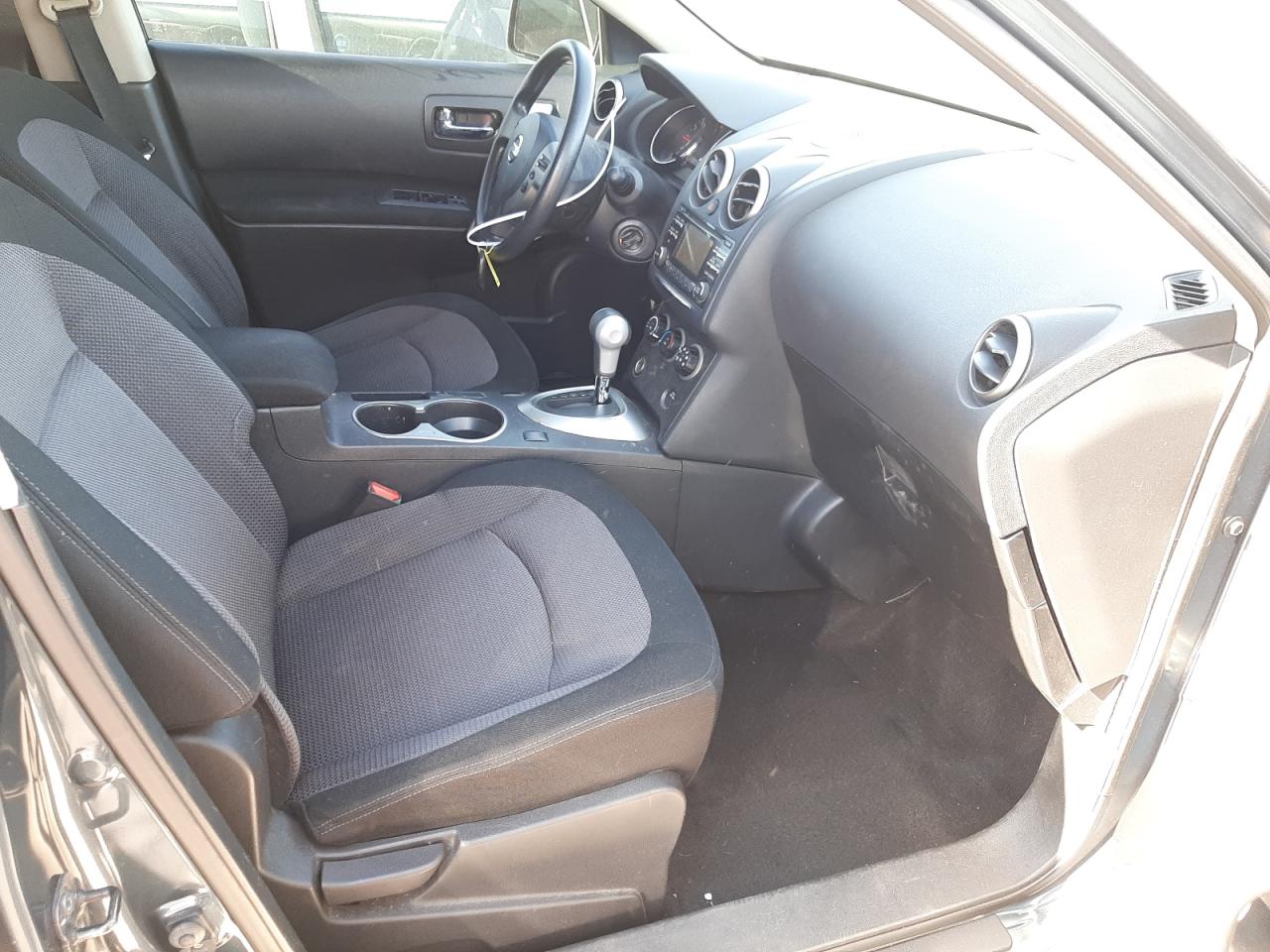 Photo 5 from auction – 2012 NISSAN ROGUE S with VIN JN8AS5MTXCW287157