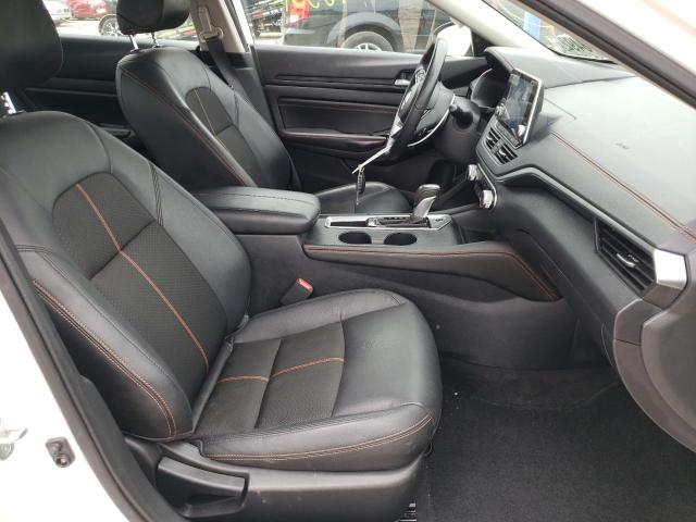 Photo 5 from auction – 2019 NISSAN ALTIMA SR with VIN 1N4BL4CV5KC226993