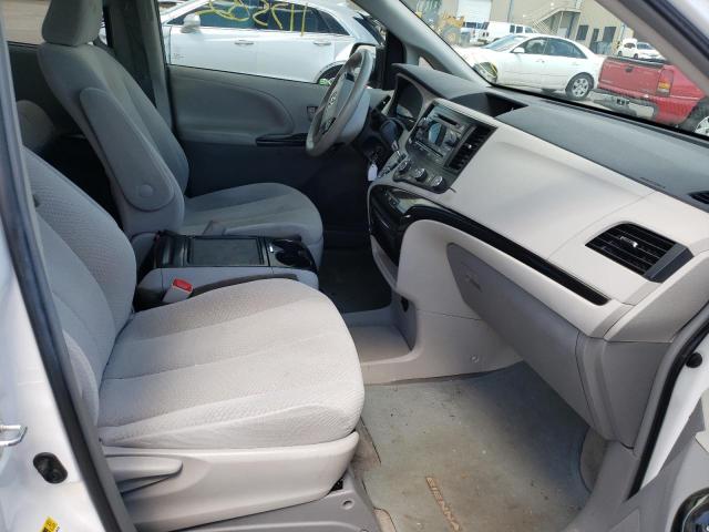 Photo 5 from auction – 2012 TOYOTA SIENNA LE with VIN 5TDKK3DC5CS276023
