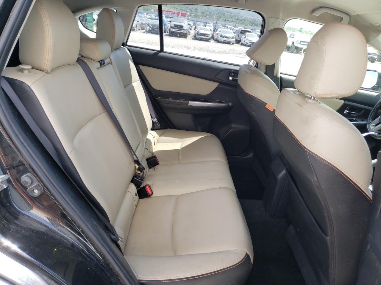 Photo 6 from auction – 2016 SUBARU CROSSTREK with VIN JF2GPAKCXGH226566