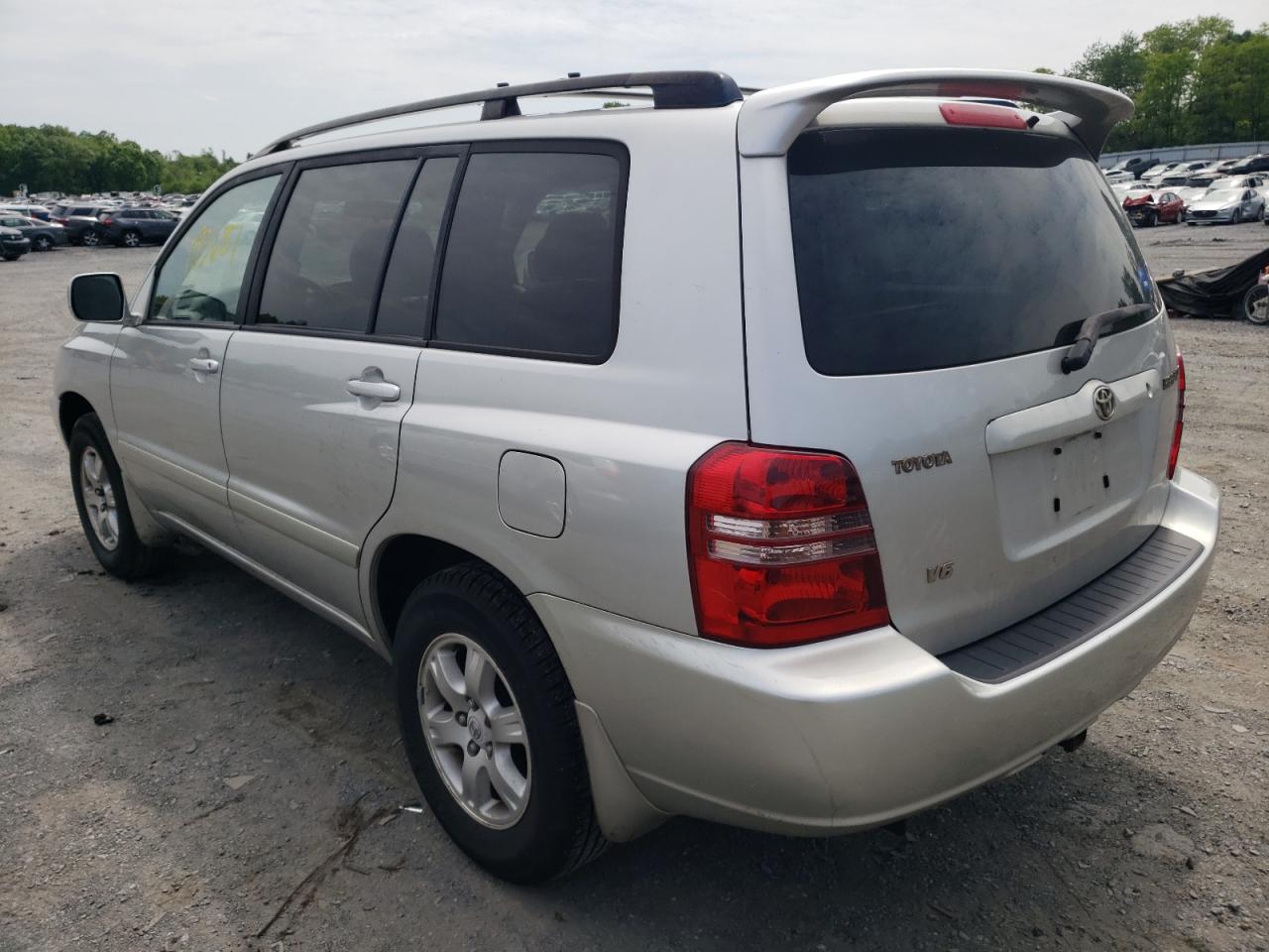 Photo 3 from auction – 2002 TOYOTA HIGHLANDER with VIN JTEGF21A320038045