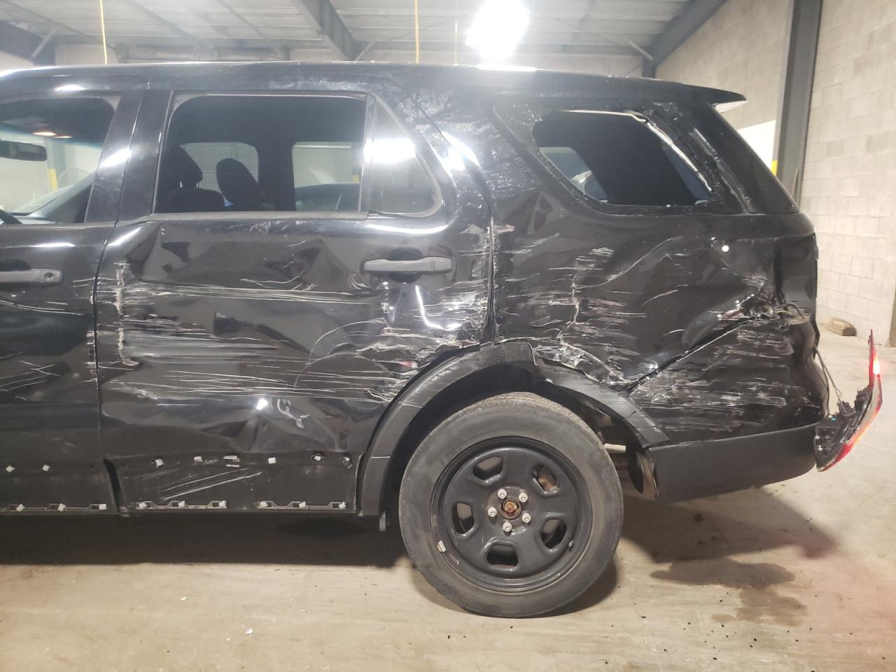 Photo 20 from auction – 2017 FORD EXPLORER P with VIN 1FM5K8AR8HGB34197