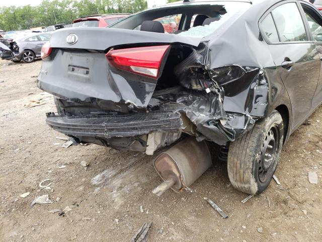 Photo 9 from auction – 2017 KIA FORTE LX with VIN 3KPFK4A70HE013289