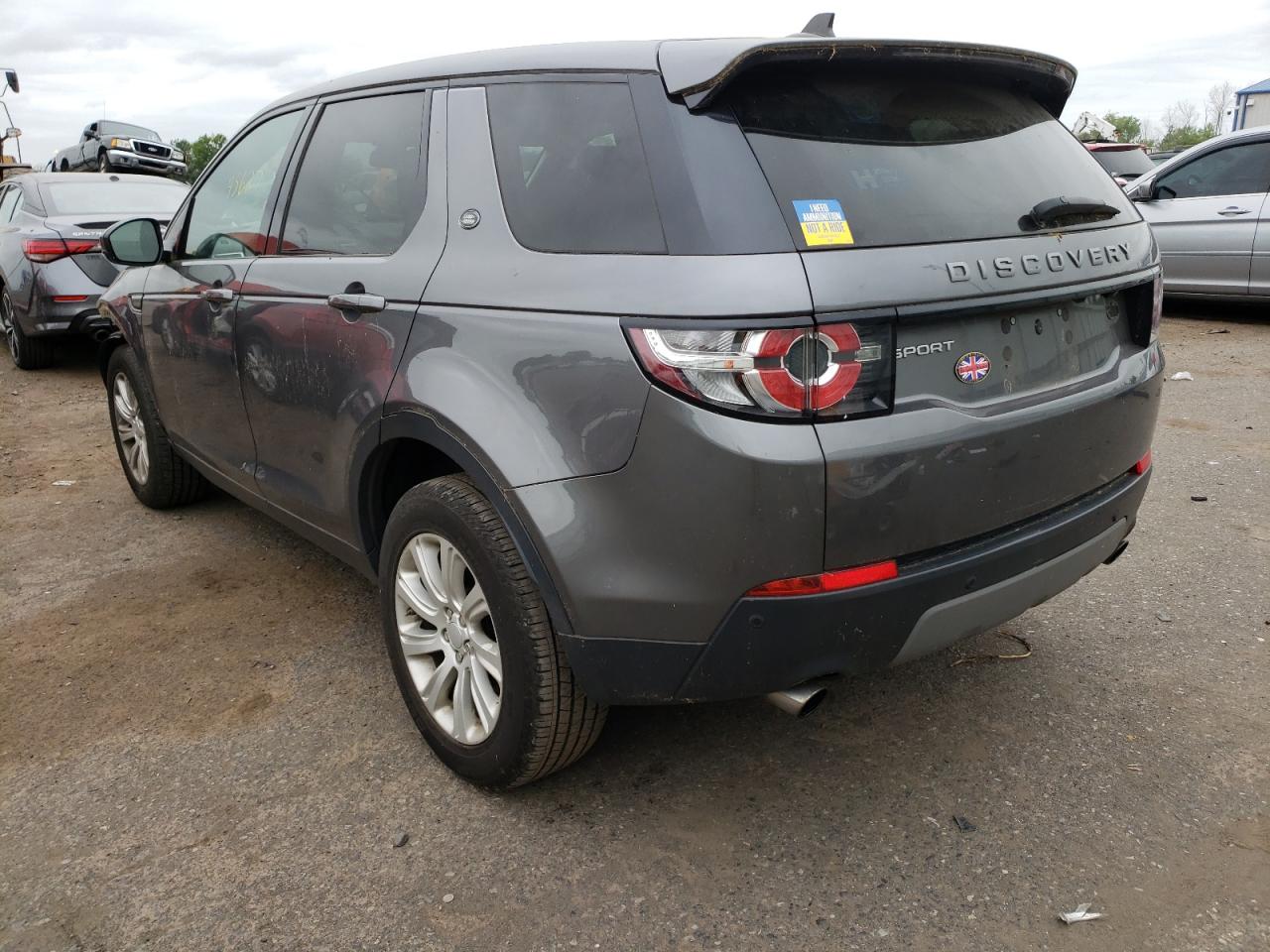 Photo 3 from auction – 2016 LAND ROVER DISCOVERY with VIN SALCP2BG4GH551003