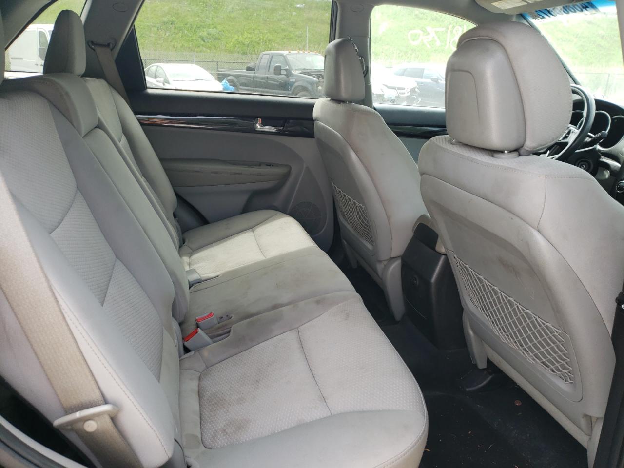 Photo 6 from auction – 2011 KIA SORENTO BA with VIN 5XYKT4A18BG181750