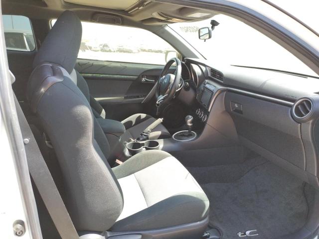 Photo 5 from auction – 2016 TOYOTA SCION TC with VIN JTKJF5C75GJ023912