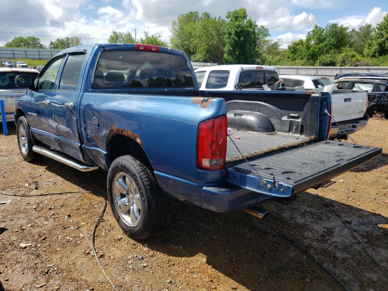 Photo 15 from auction – 2005 DODGE RAM 1500 S with VIN 1D7HU18D35S123250