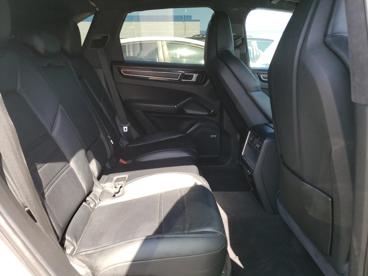 Photo 6 from auction – 2021 PORSCHE CAYENNE GT with VIN WP1AG2AY6MDA33601