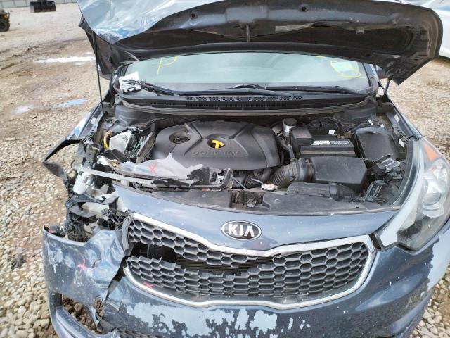 Photo 7 from auction – 2016 KIA FORTE LX with VIN KNAFX4A63G5555678
