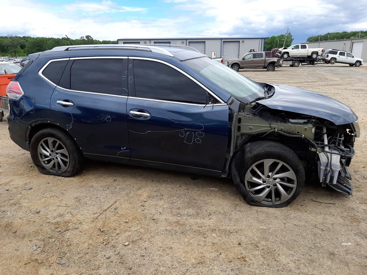 Photo 9 from auction – 2014 NISSAN ROGUE S with VIN 5N1AT2MT2EC834526